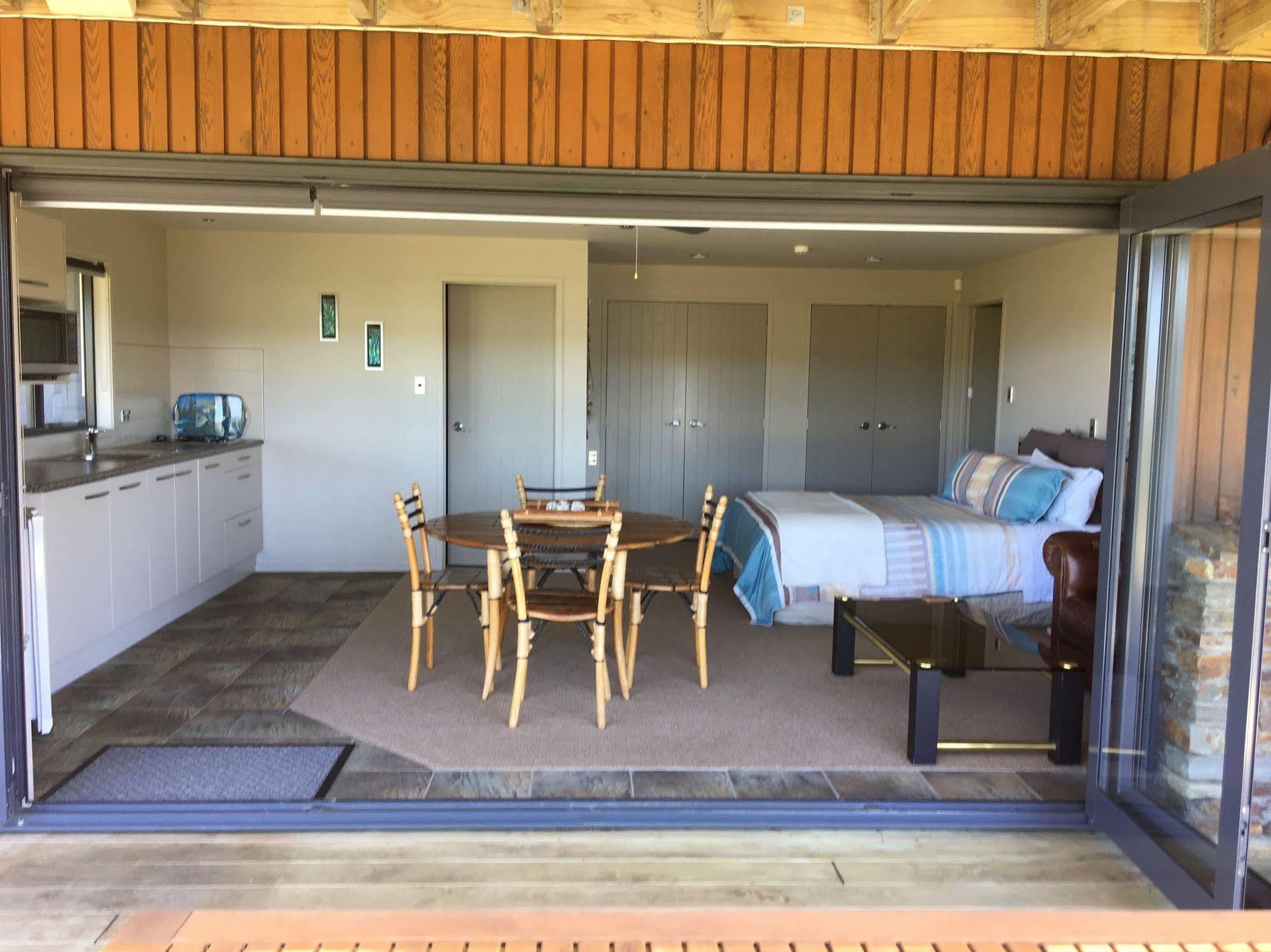 Whangamata Vistas B&B Exteriör bild