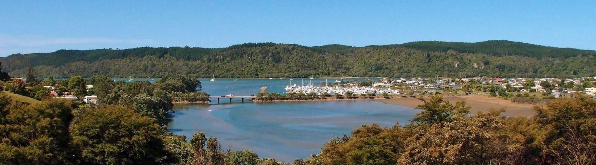 Whangamata Vistas B&B Exteriör bild